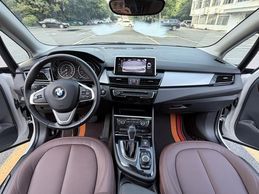BMW 2 Series Active Tourer 2016 модификация 218i Leading – фото 9