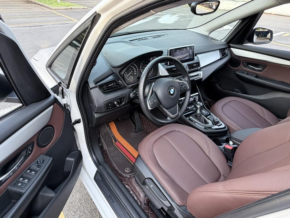 BMW 2 Series Active Tourer 2016 модификация 218i Leading – фото 10