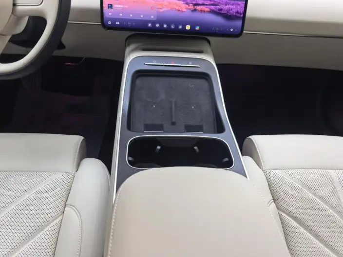 NIO ET5T 2025 Model 75kWh – фото 10