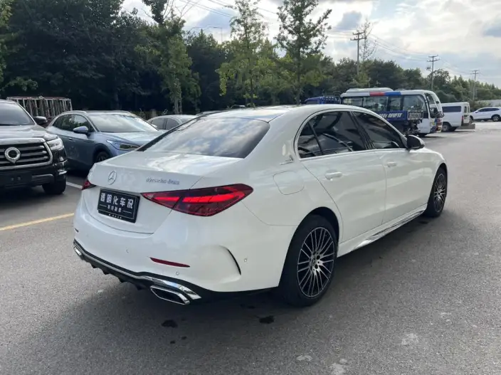 Mercedes-Benz C-Class 2025 Model Facelift C 200 L Sports Edition – фото 4