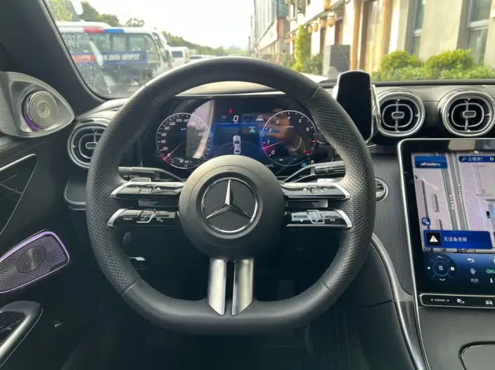 Mercedes-Benz C-Class 2025 Model Facelift C 200 L Sports Edition – фото 8