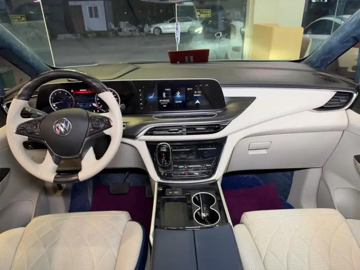 Buick GL8 2023 Model ES Luzun 2.0T Comfort Model – фото 8