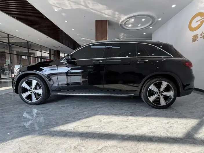 Mercedes-Benz GLC 2022 Model Facelift GLC 300 L 4MATIC Dynamic Model Collector Edition – фото 4