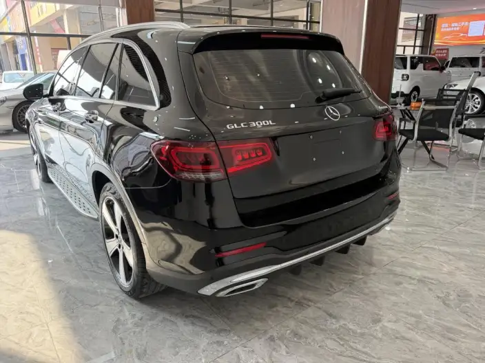 Mercedes-Benz GLC 2022 Model Facelift GLC 300 L 4MATIC Dynamic Model Collector Edition – фото 5