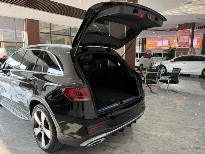 Mercedes-Benz GLC 2022 Model Facelift GLC 300 L 4MATIC Dynamic Model Collector Edition – фото 7
