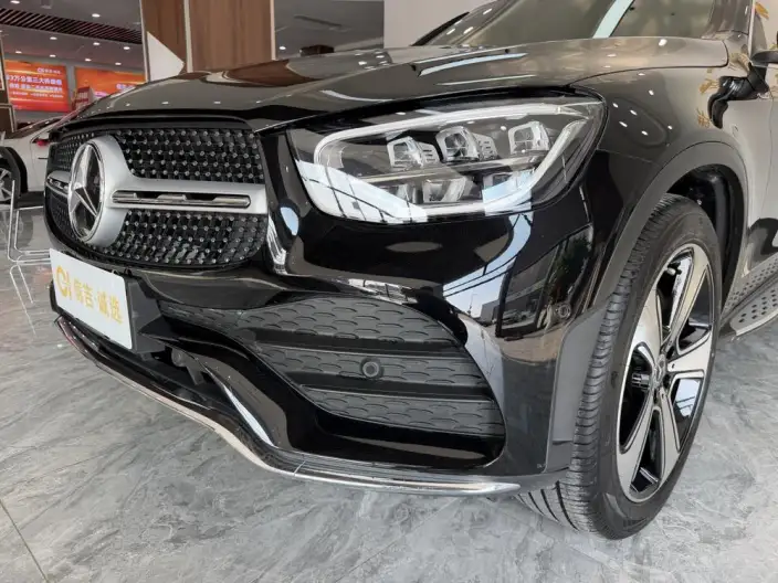 Mercedes-Benz GLC 2022 Model Facelift GLC 300 L 4MATIC Dynamic Model Collector Edition – фото 10