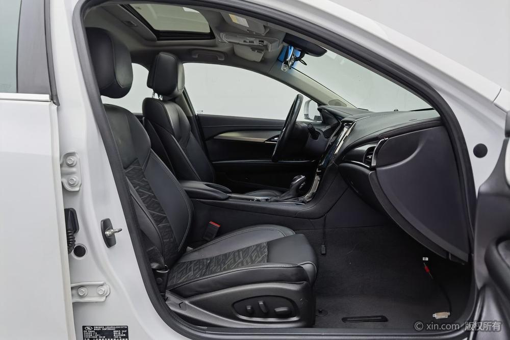 Cadillac ATS-L 2016 28T Technology – фото 24