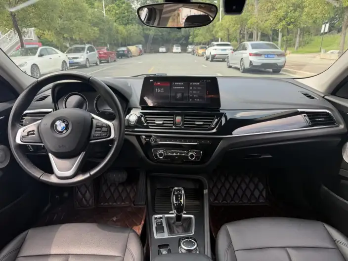 BMW 1 Series 2021 Model 120i M Sports Edition – фото 5