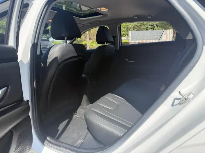 Hyundai Ioniq 2022 Model 1.5L CVT LUX Premium Edition – фото 9