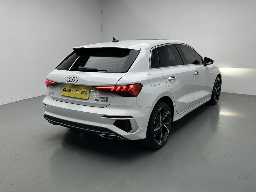 Audi A3 2023 Facelift Sportback 35 TFSI Style Sport – фото 7