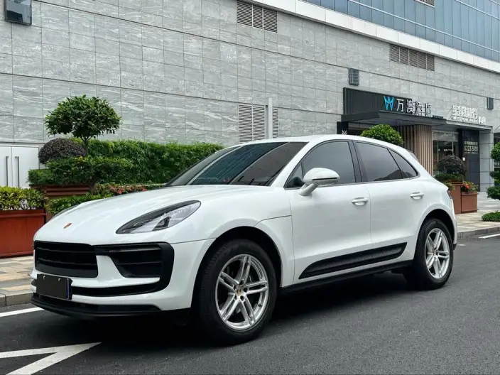 Macan 2022 Model Macan 2.0T – фото 1