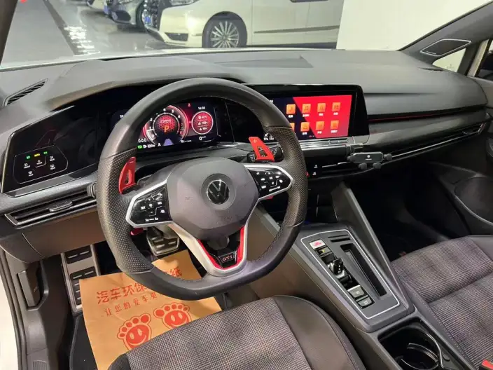 Volkswagen Golf GTI 2021 Model 380TSI DSG GTI – фото 6