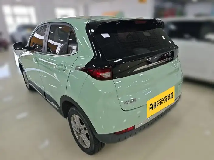Yuehu 2022 Model 30.66KWh 2WD Standard Edition – фото 4