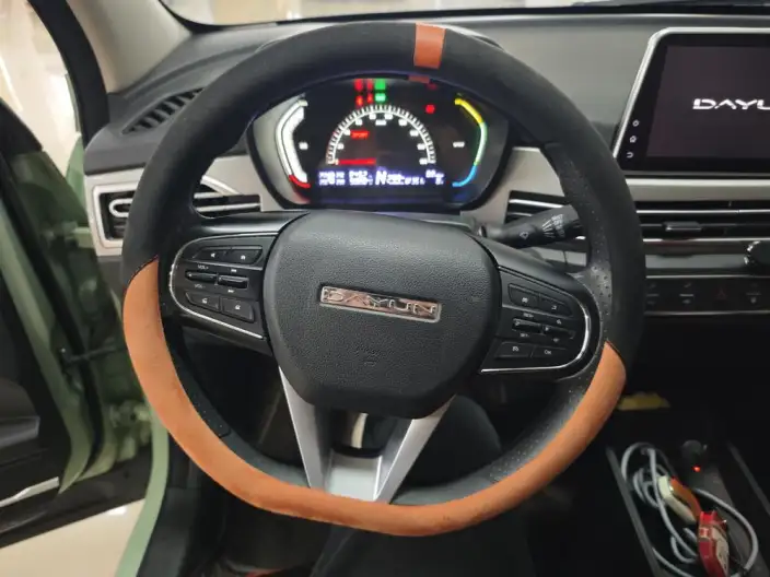 Yuehu 2022 Model 30.66KWh 2WD Standard Edition – фото 7