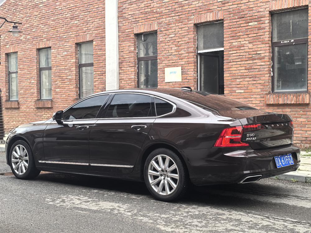 Volvo S90 2020 T5 Intelligent Refined Luxury – фото 4