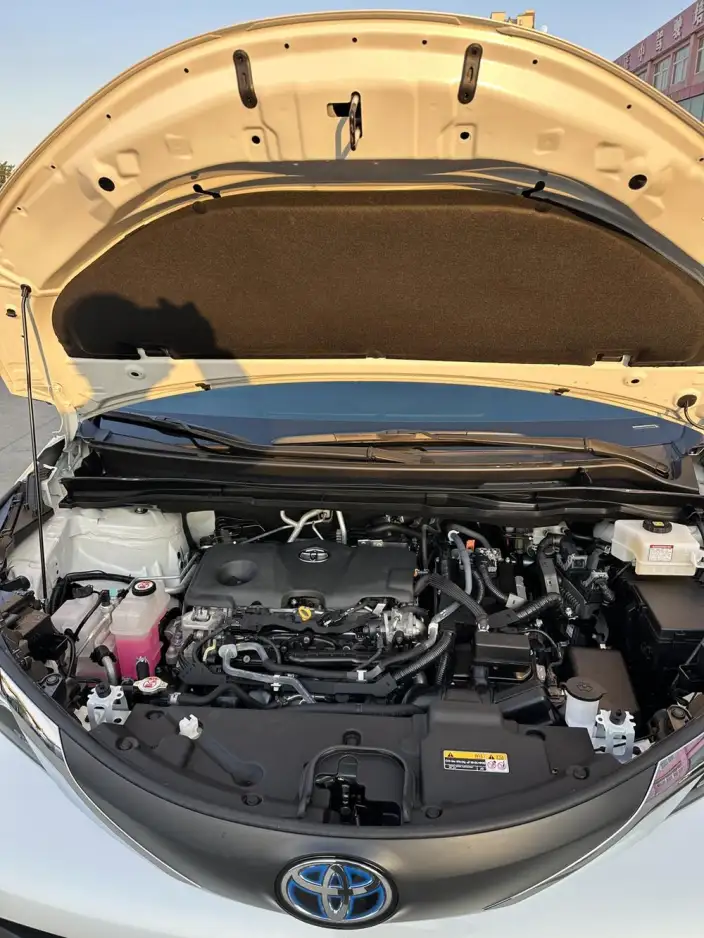 Toyota Sienna 2023 Model Hybrid 2.5L Comfort Edition – фото 7