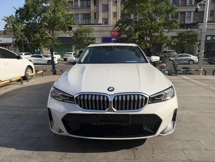 BMW 3 Series 2023 Model 320Li M Sports Set – фото 2