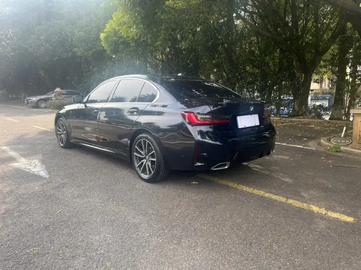 BMW 3 Series 2025 Model 325Li M Sports Set – фото 5