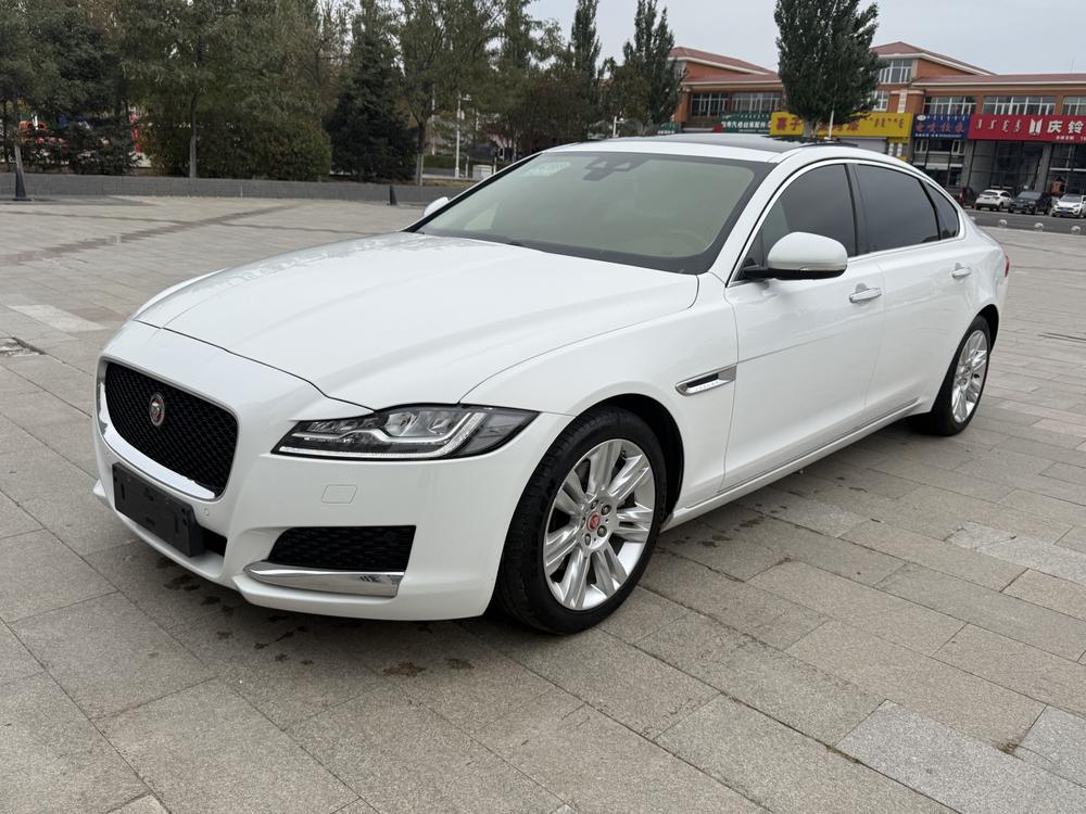 Jaguar XFL 2018 XFL 2.0T 250PS Premium – фото 1