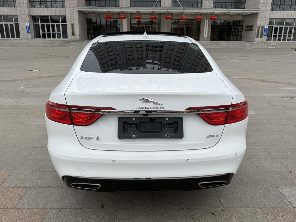Jaguar XFL 2018 XFL 2.0T 250PS Premium – фото 5