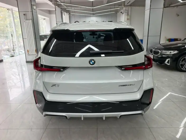 BMW X1 2023 Model sDrive25Li X Design Set – фото 6