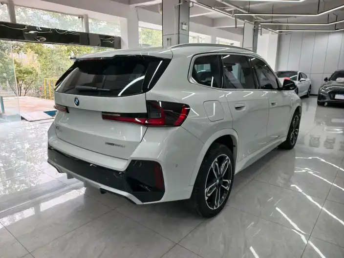 BMW X1 2023 Model sDrive25Li X Design Set – фото 7
