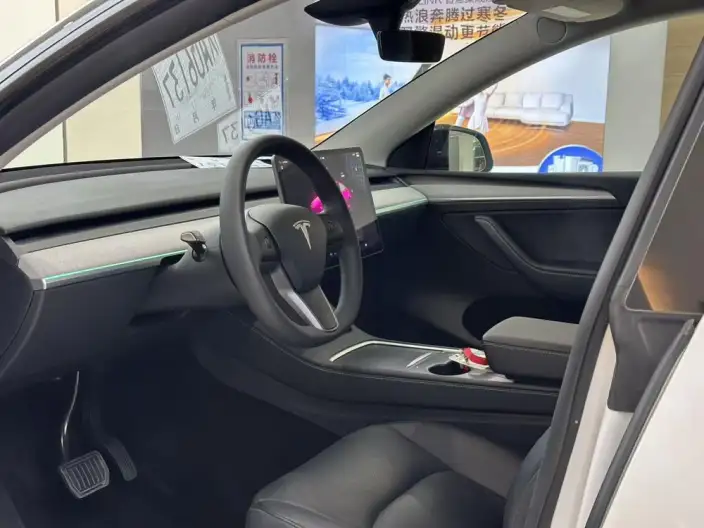 Model Y 2024 Model Rear-wheel drive version – фото 9