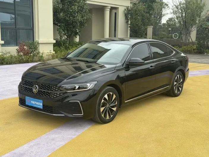 Volkswagen Passat 2023 Model Facelift 280TSI Starry sky Elite Edition – фото 1