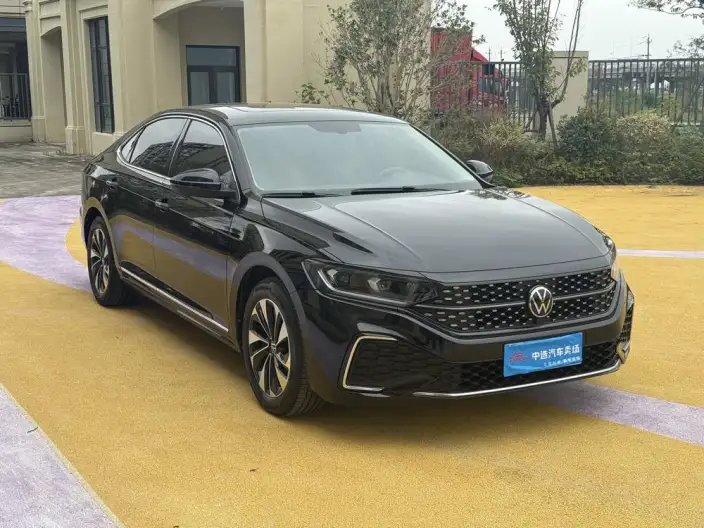Volkswagen Passat 2023 Model Facelift 280TSI Starry sky Elite Edition – фото 3