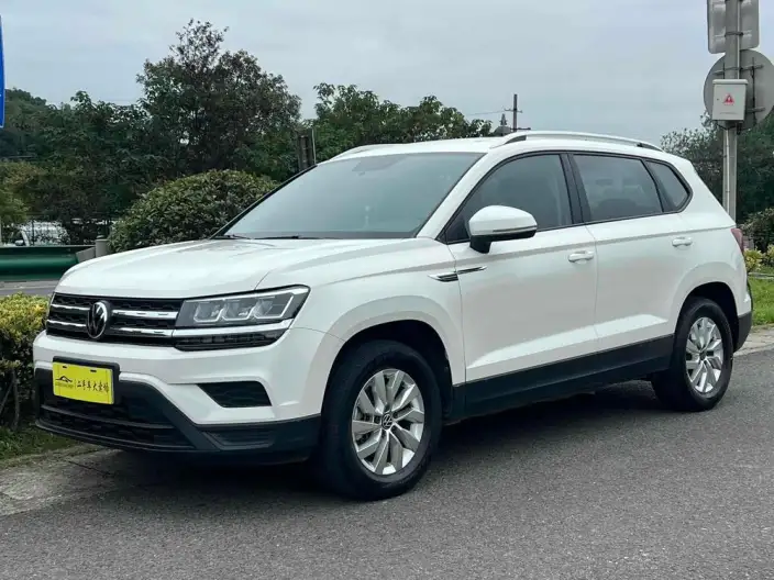 Volkswagen Tharu 2021 Model 280TSI 2WD Fashion edition – фото 1