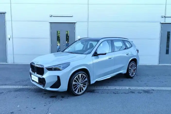 BMW X1 2026 Model xDrive25Li M Sports Night Set – фото 1
