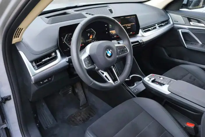 BMW X1 2026 Model xDrive25Li M Sports Night Set – фото 10