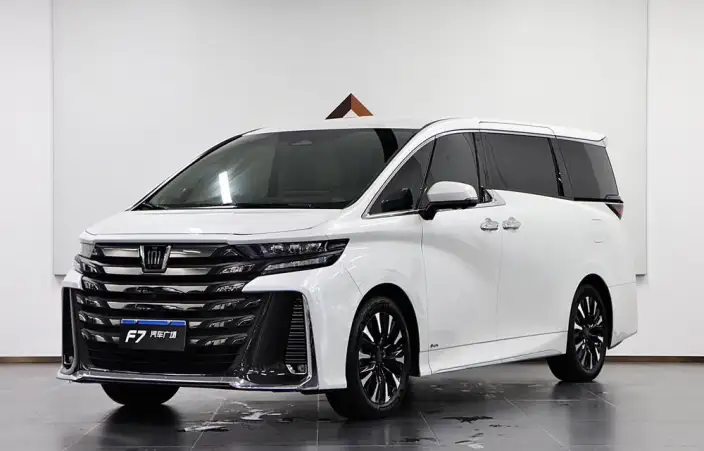 Vellfire 2023 Model Toyota Crown 2.5L Intelligent Hybrid 4WD Supreme Executive Edition – фото 1