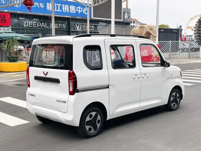 WULING Sunshine EV 2025 Model Enterprising Model – фото 7