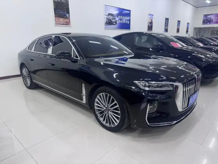 HONGQI H9 2022 Model 2.0T Smart Flag Enjoy Edition