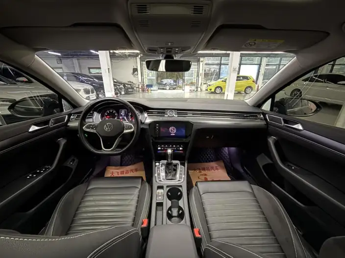 Volkswagen Magotan 2020 Model 330TSI DSG Leading Model – фото 8