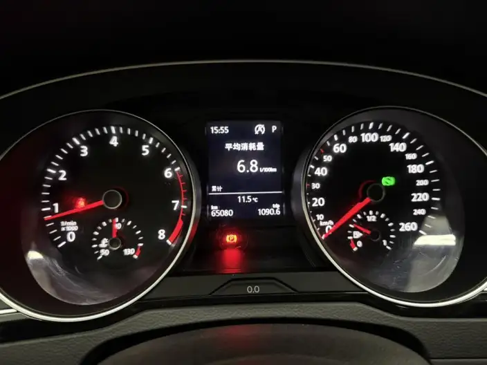 Volkswagen Magotan 2020 Model 330TSI DSG Leading Model – фото 9
