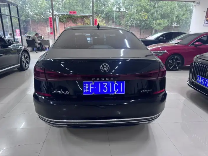 Volkswagen Passat 2023 Model Facelift 330TSI Deluxe Edition – фото 5