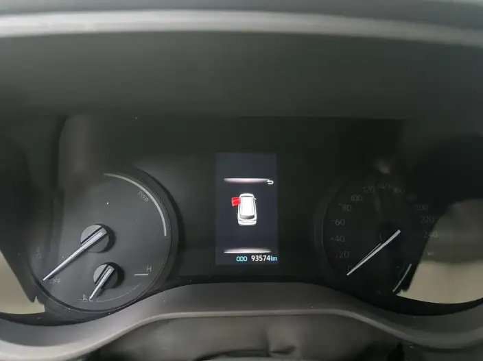 Toyota Sienna 2021 Model 2.5L Hybrid Premium Edition – фото 8
