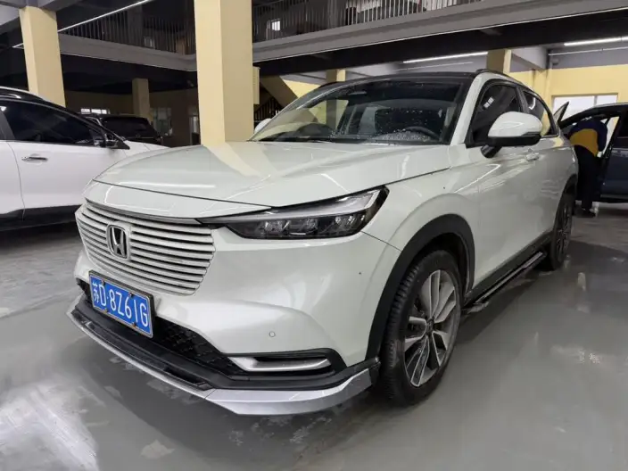 Honda Vezel 2023 Model 1.5L CVT Deluxe Edition