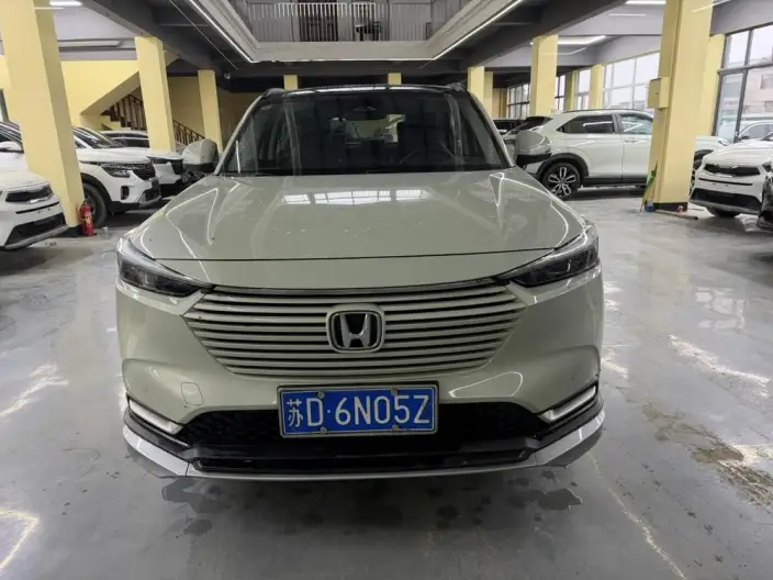 Honda Vezel 2023 Model 1.5L CVT Deluxe Edition