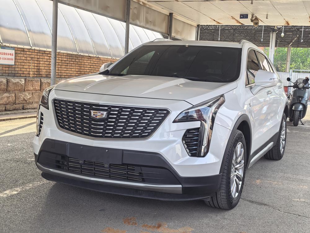 Cadillac XT4 2020 Facelift 28T 2WD Leading – фото 1