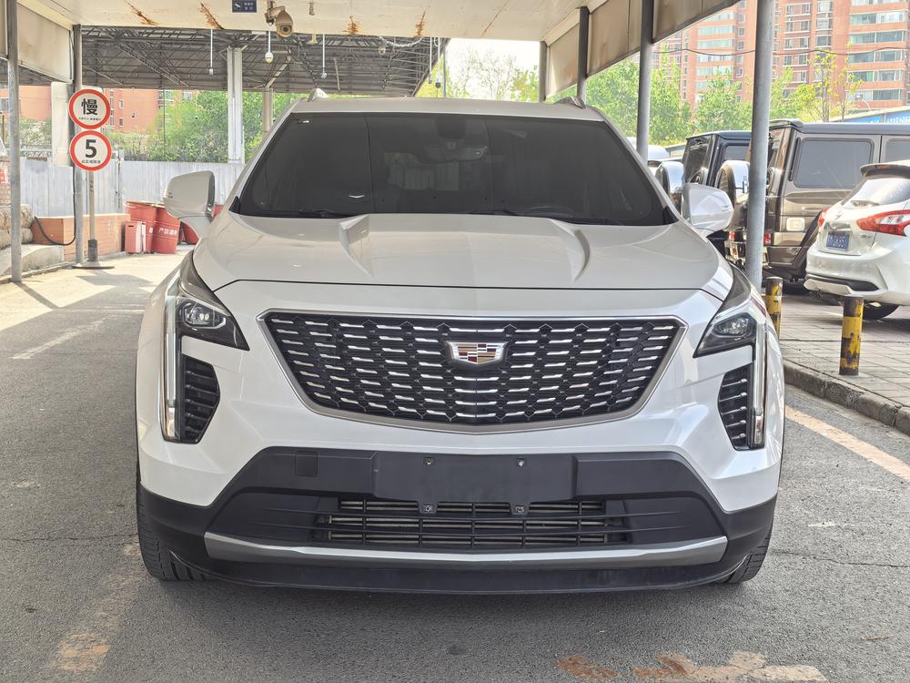 Cadillac XT4 2020 Facelift 28T 2WD Leading – фото 2