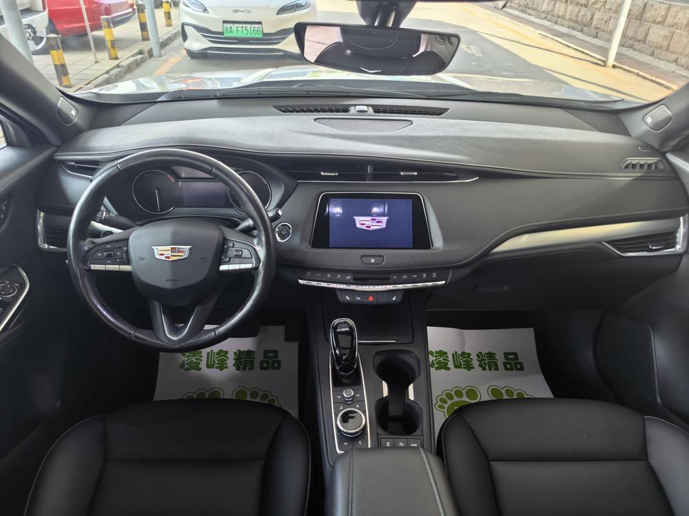 Cadillac XT4 2020 Facelift 28T 2WD Leading – фото 8
