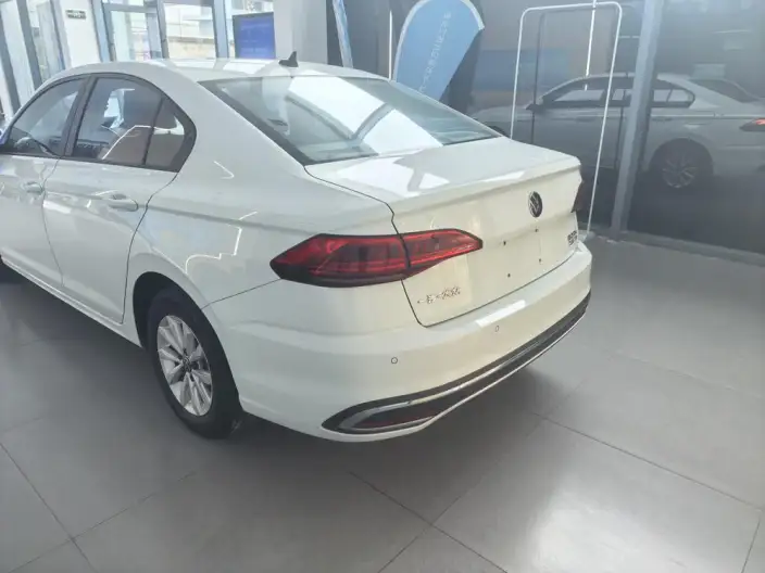 Volkswagen Bora 2024 Model 200TSI DSG Smooth Ride Edition – фото 3