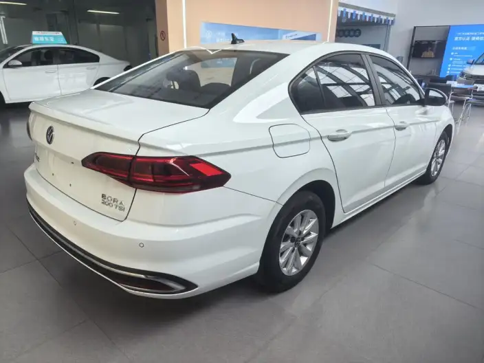 Volkswagen Bora 2024 Model 200TSI DSG Smooth Ride Edition – фото 5