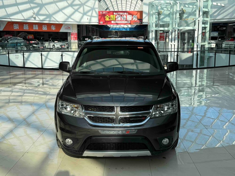 Dodge Caliber 2015 2.0TD AWD Premium – фото 2