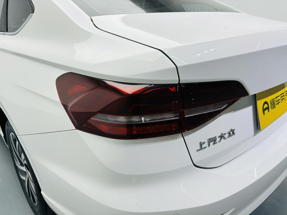 Volkswagen Lavida 2022 1.5L Automatic Comfort – фото 13