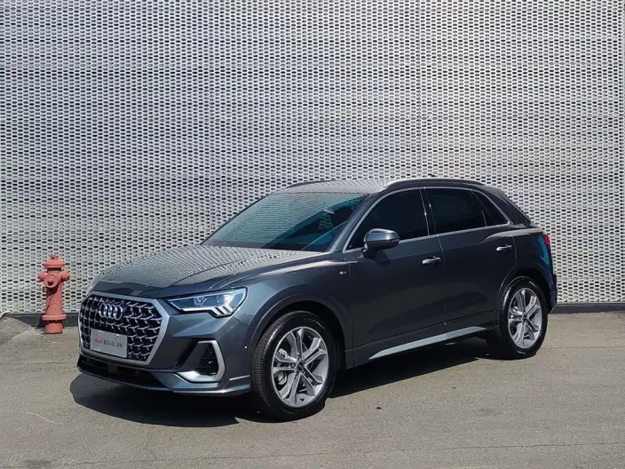 AUDI Q3 2024 Model 40 TFSI Fashion Dynamic Model – фото 1