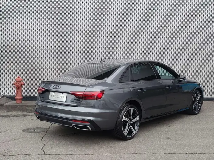 Audi A4 L 2024 Model 40 TFSI Luxury Dynamic Model – фото 4